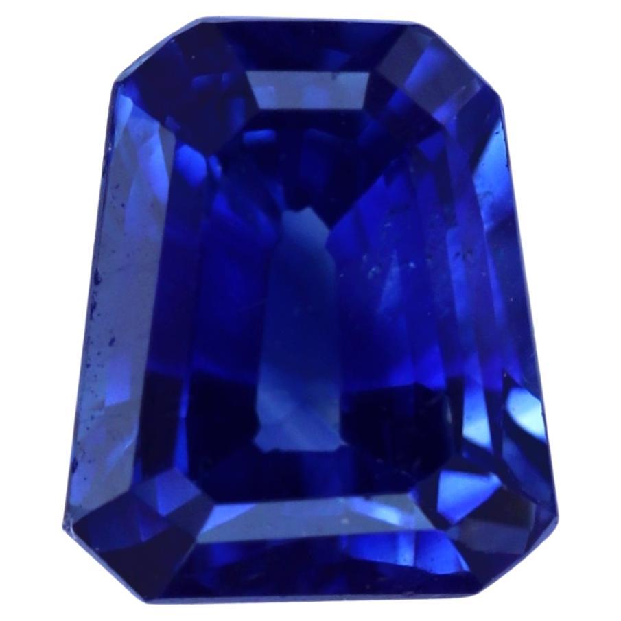 Pierre précieuse de Ceylan, saphir bleu naturel en forme de bouclier fantaisie de 1,39 carat en vente