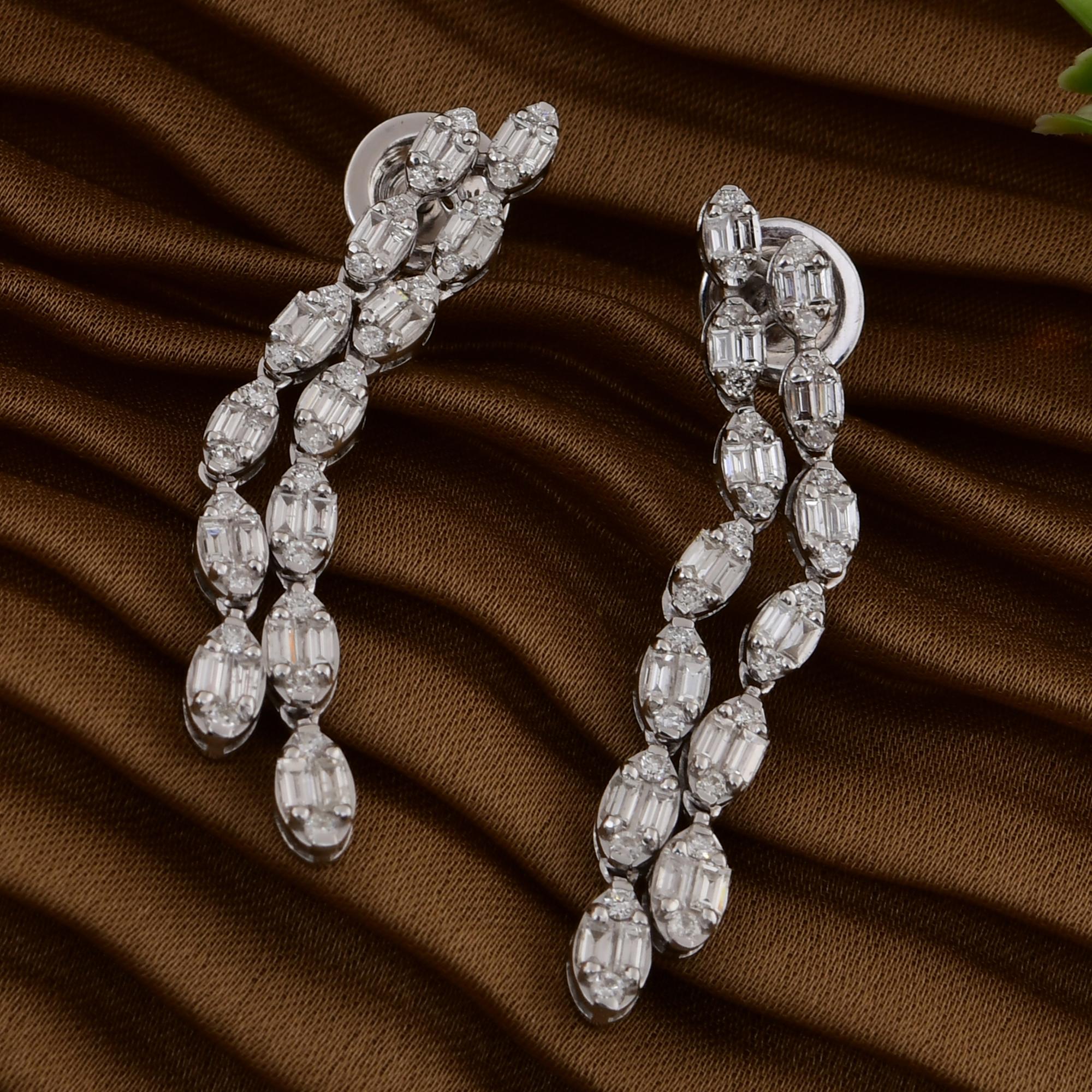 Baguette Cut 1.39 Carat SI/H Baguette Diamond Earrings 14 Karat White Gold Handmade Jewelry For Sale