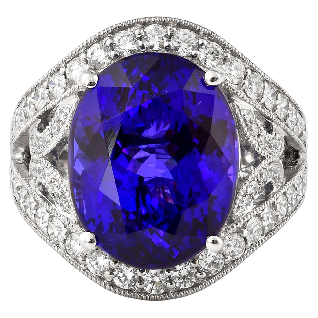 13.9 Carat Tanzanite and White Diamond Ring in 18 Karat White Gold For Sale