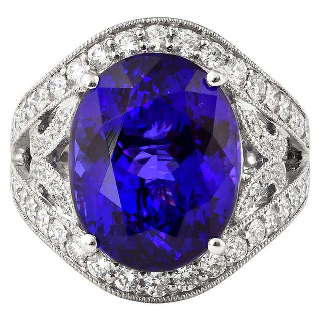 Periwinkle Tanzanite and Diamond Ring in 18 Karat White Gold For Sale ...