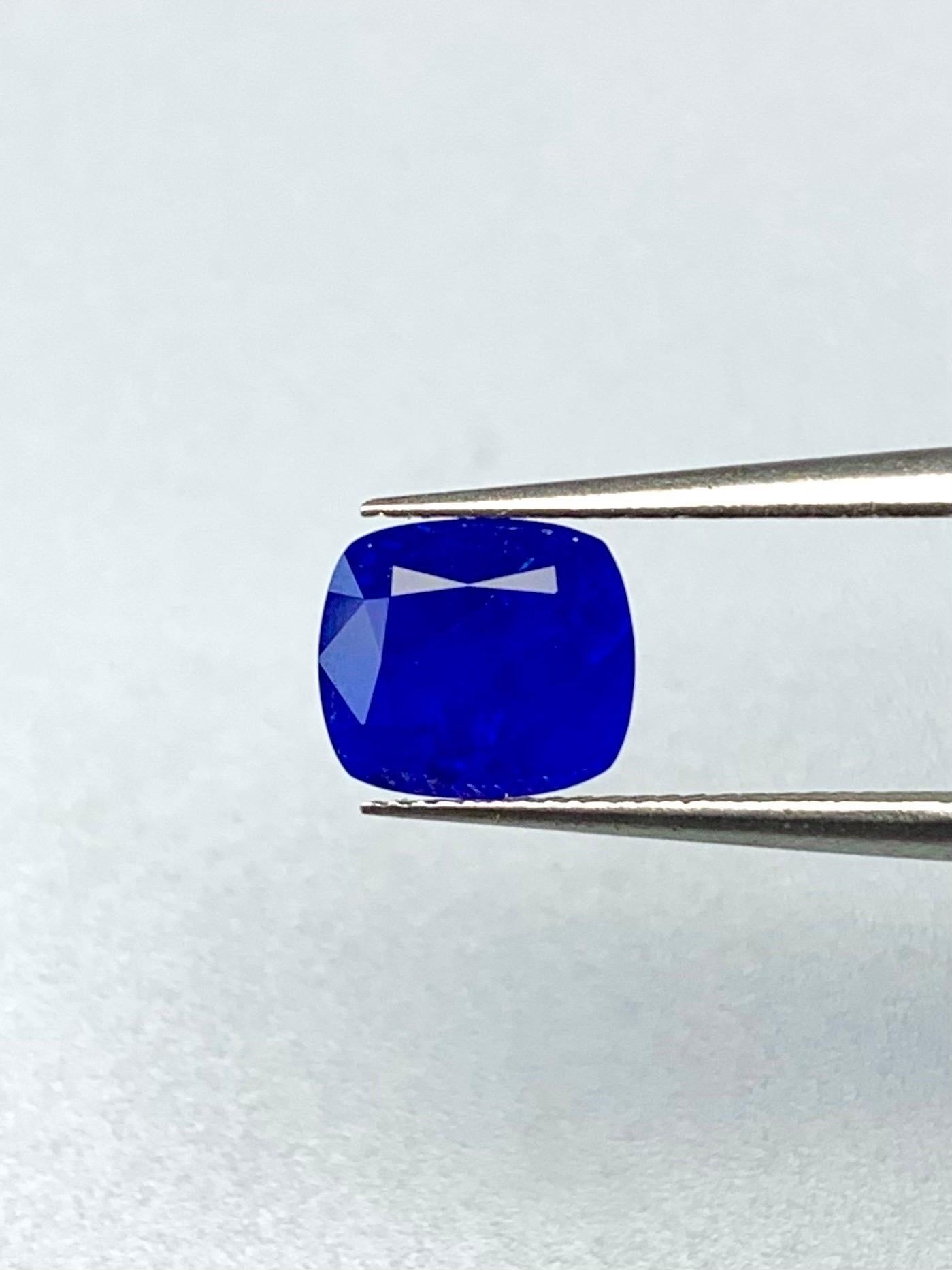 HYA65
1,39 ct  Natürliche unbehandelte Hauyne Klarheit blaue Farbe  augenreiner Afghanistan Collection'S-Edelstein 

EDELSTEINBESCHREIBUNG
Spezies:   Natürlicher Sodalith
Sorte:  Natürliche Hauyne Unbehandelt
Gewicht: 1,39ct
Farbe: blau
Klarheit: