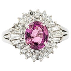 1.39 Natürlicher rosa Saphir & Diamant Ballerina-Ring aus Platin