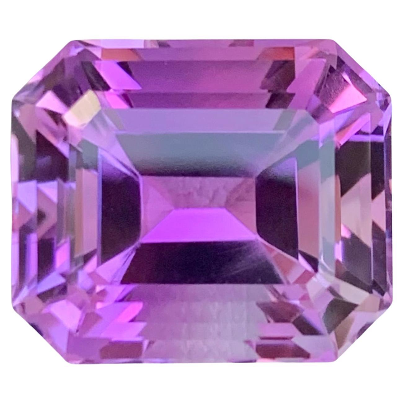 13.90 quilates de amatista natural suelta en forma de esmeralda Gema