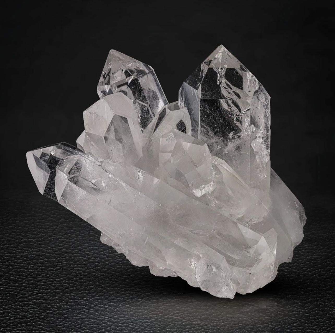 Product Information:

Specimen Type: Quartz with Transparency 

Weight: 1390 grams

Dimension: H: 11 x W: 14 x D: 10 cm 

Origin: Skardu District, Gilgit Baltistan Province, Pakistan

Treatment: None

Description: 

Nestled within the rugged beauty