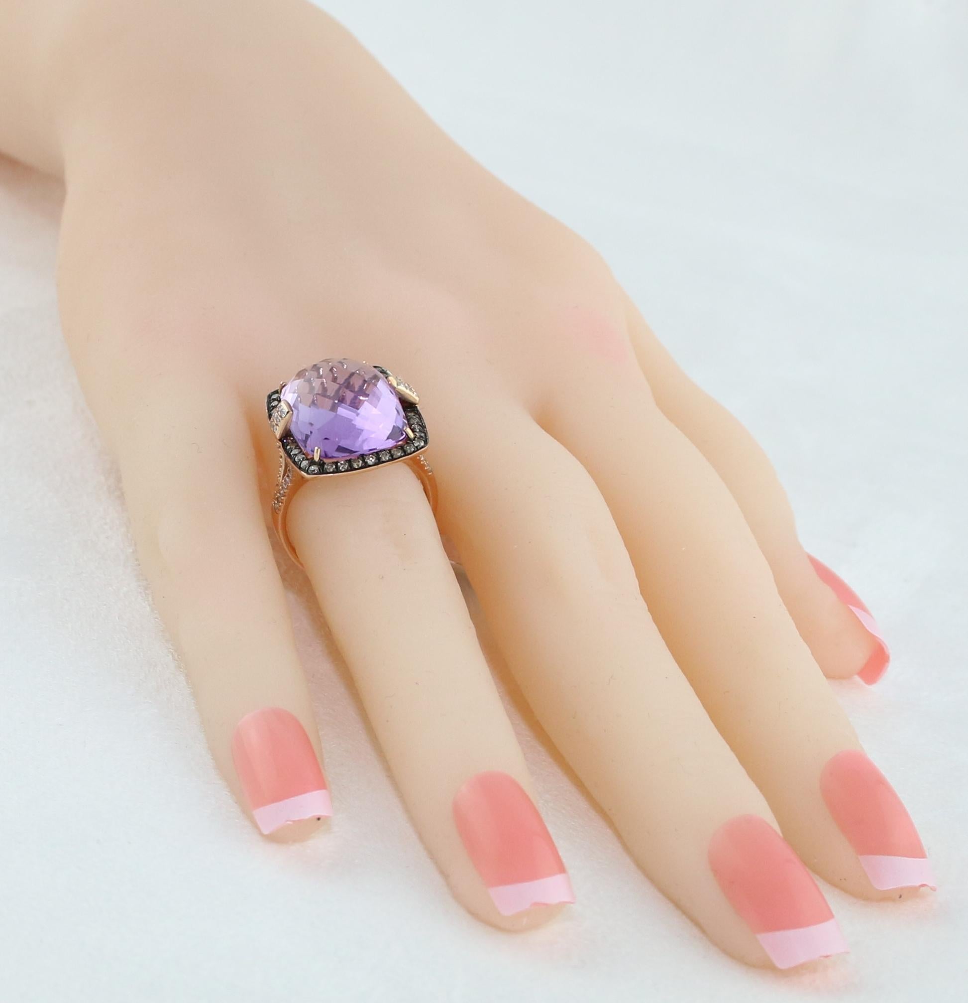 13.93 Carat Radiant Checkerboard Cut Amethyst Diamond Gold Ring For Sale 1