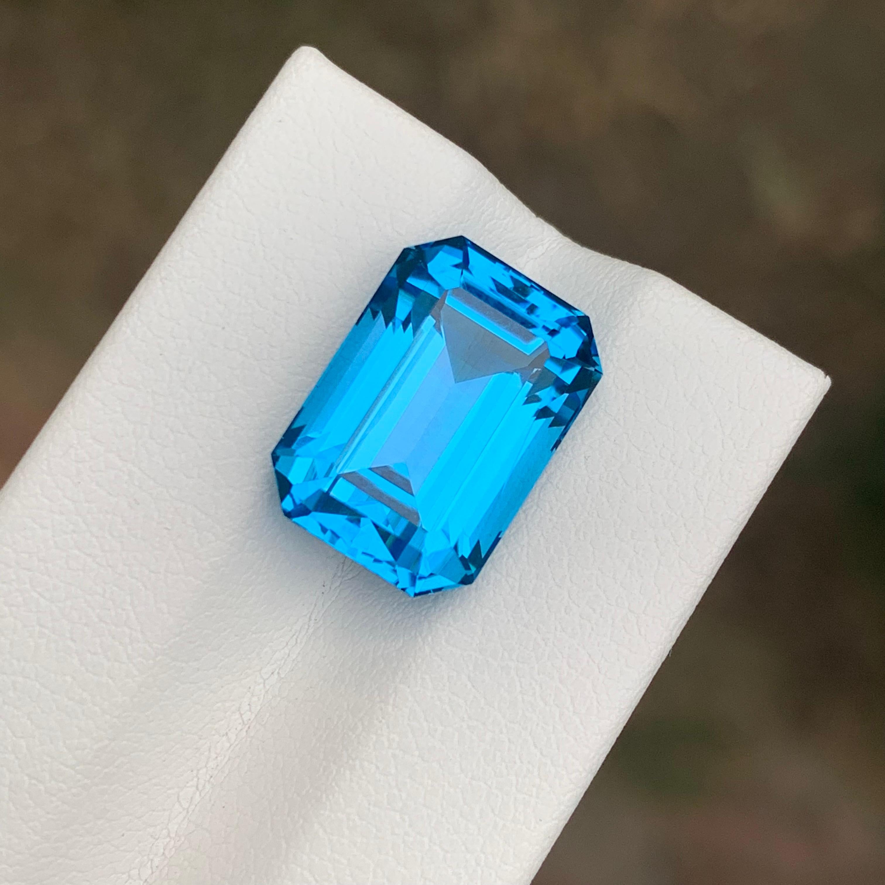 Emerald Cut 13.95 Carat Stunning Loose Swiss Blue Topaz Emerald Shape Gemstone For Sale