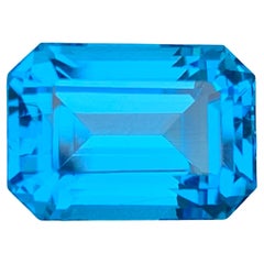 13.95 Carat Stunning Loose Swiss Blue Topaz Emerald Shape Gemstone