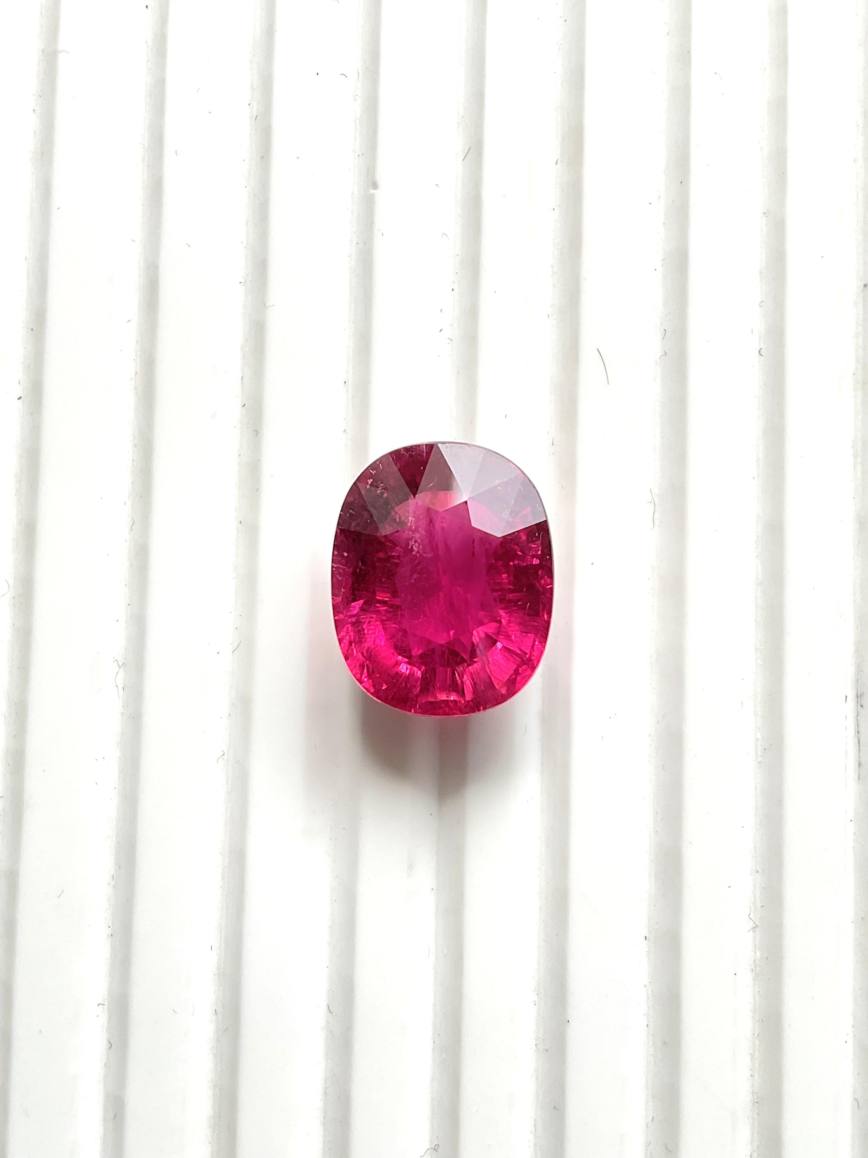 13.95 Carats Rubellite Tourmaline Cushion Cut stone For Jewelry Natural gemstone in vendita 1