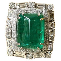 13.99 Carat Emerald Cabochon and Diamond Ring Set in 18 Karat Gold