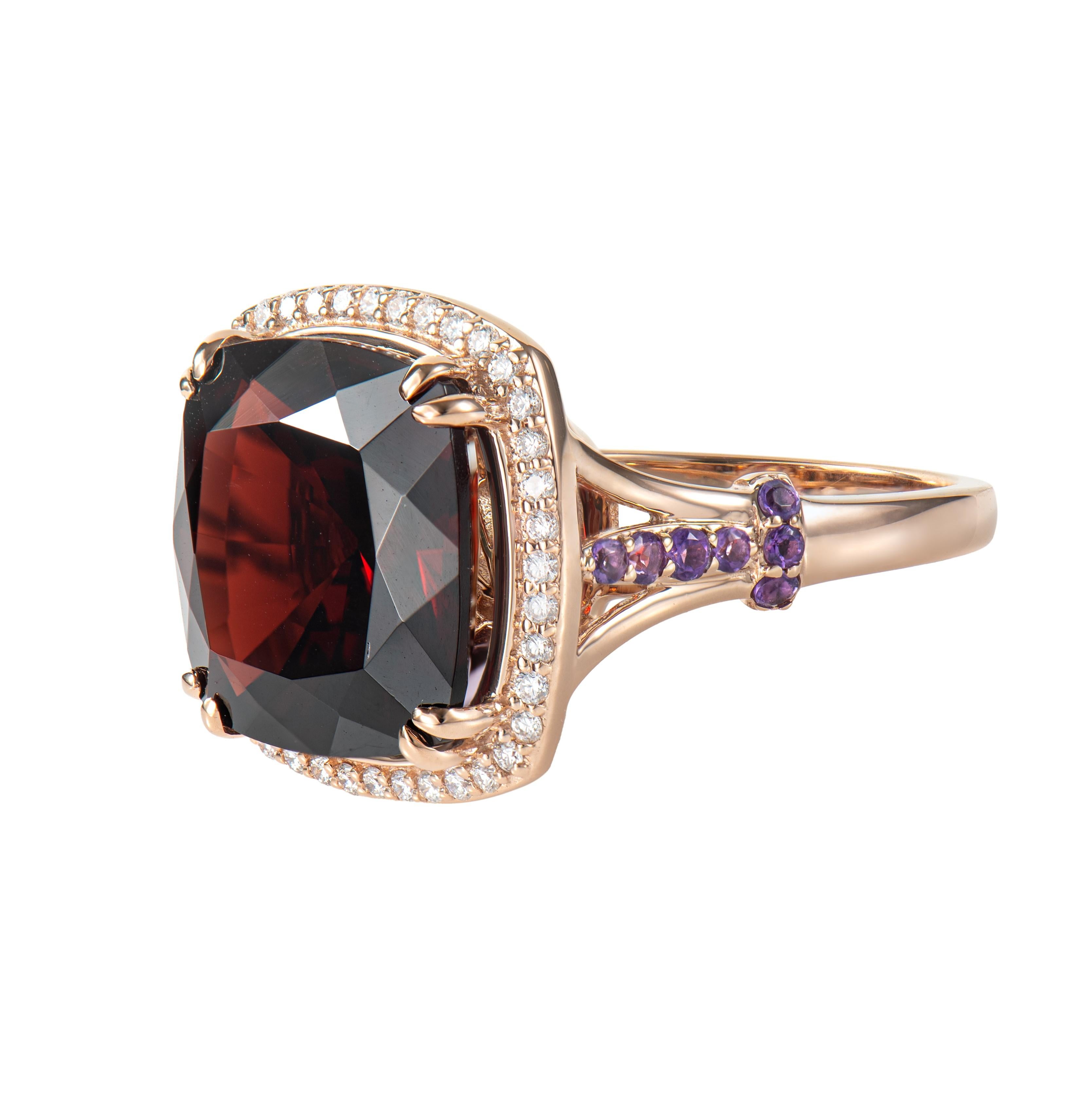 Cushion Cut 13.99 Carat Garnet Cocktail Ring in 18Karat Rose Gold with Amethyst and Diamond. For Sale