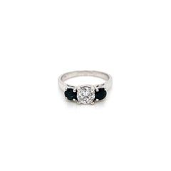 1.39 Carati totali di Zaffiro e Diamante Anello da donna a tre pietre