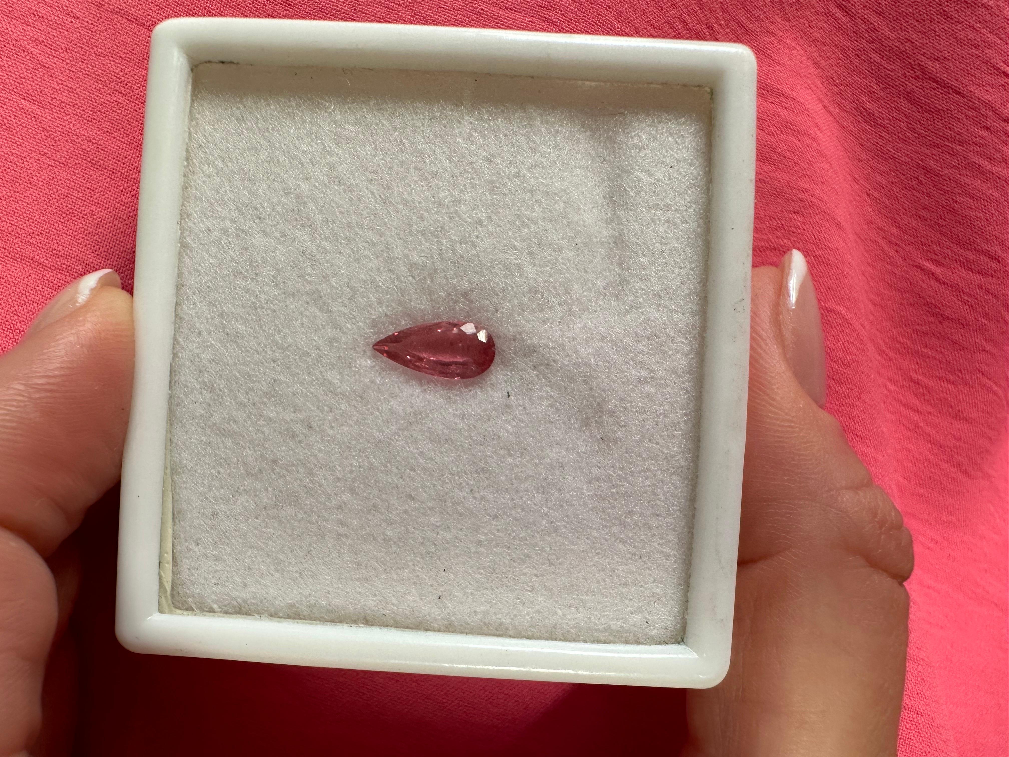 Pear Cut 1.39ct Pear Pink Tourmaline Loose unset gemstone certified For Sale