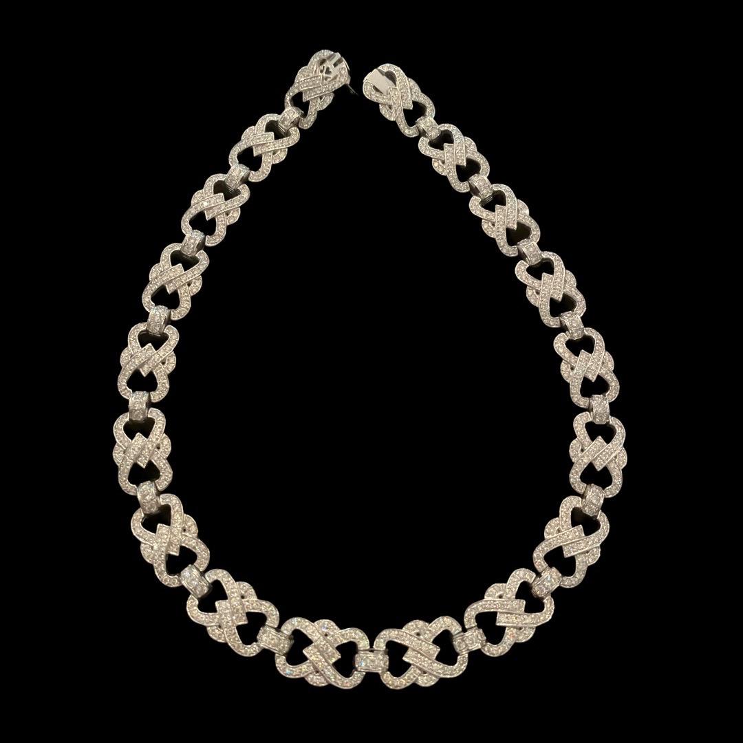 Round Cut 13ct Diamond Necklace For Sale