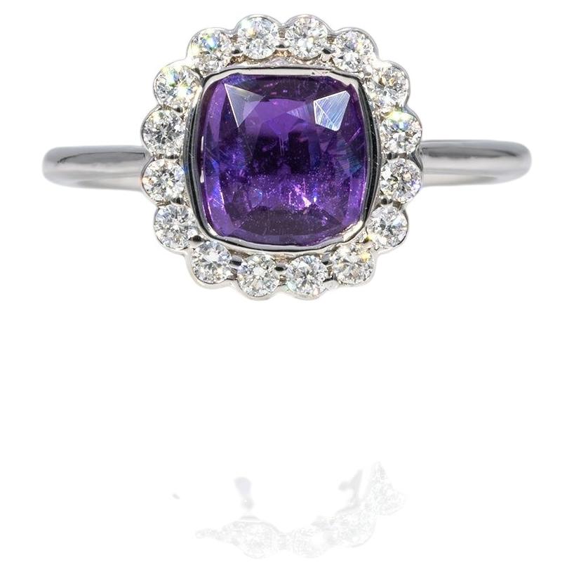 Bague avec saphir violet certifié GIA de 1,3 ct et diamants naturels : or massif 14 carats