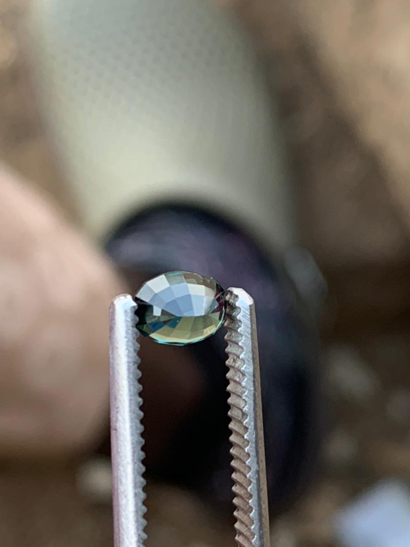 NO RESERVE 1.3ct Oval NATURAL Teal BLUE SAPPHIRE Gemstone   In New Condition For Sale In Sheridan, WY