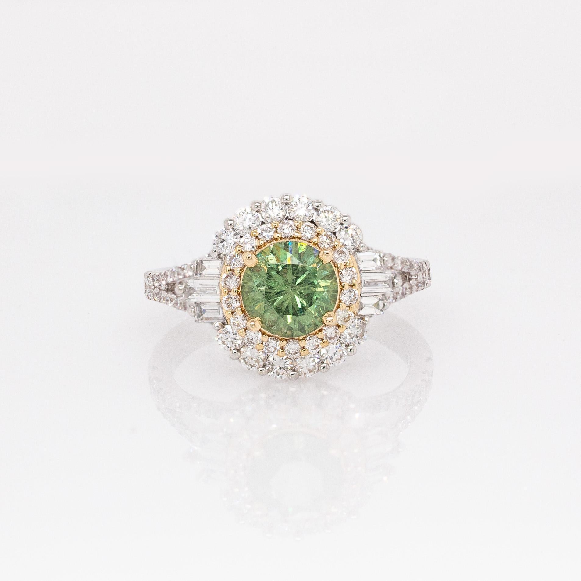 Taille ronde Bague démantoïde 1,3cts avec halo en diamant Nature : 14k or jaune blanc double, 6mm en vente