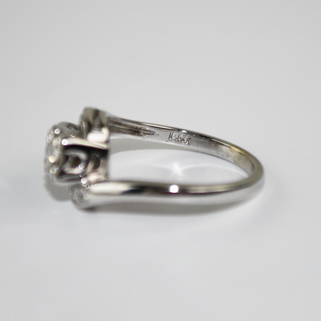 Bague en or blanc 13K avec diamant vintage 0.70ct en vente 2