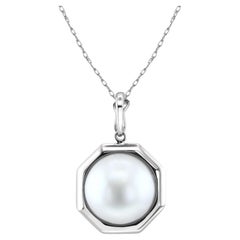 13MM - 14MM Mabe Pearl Pendant with Polished Bezel 18k White Gold