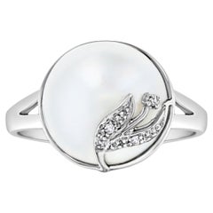 13MM - 14MM Mabe Pearl Ring with Diamond Flower Design
