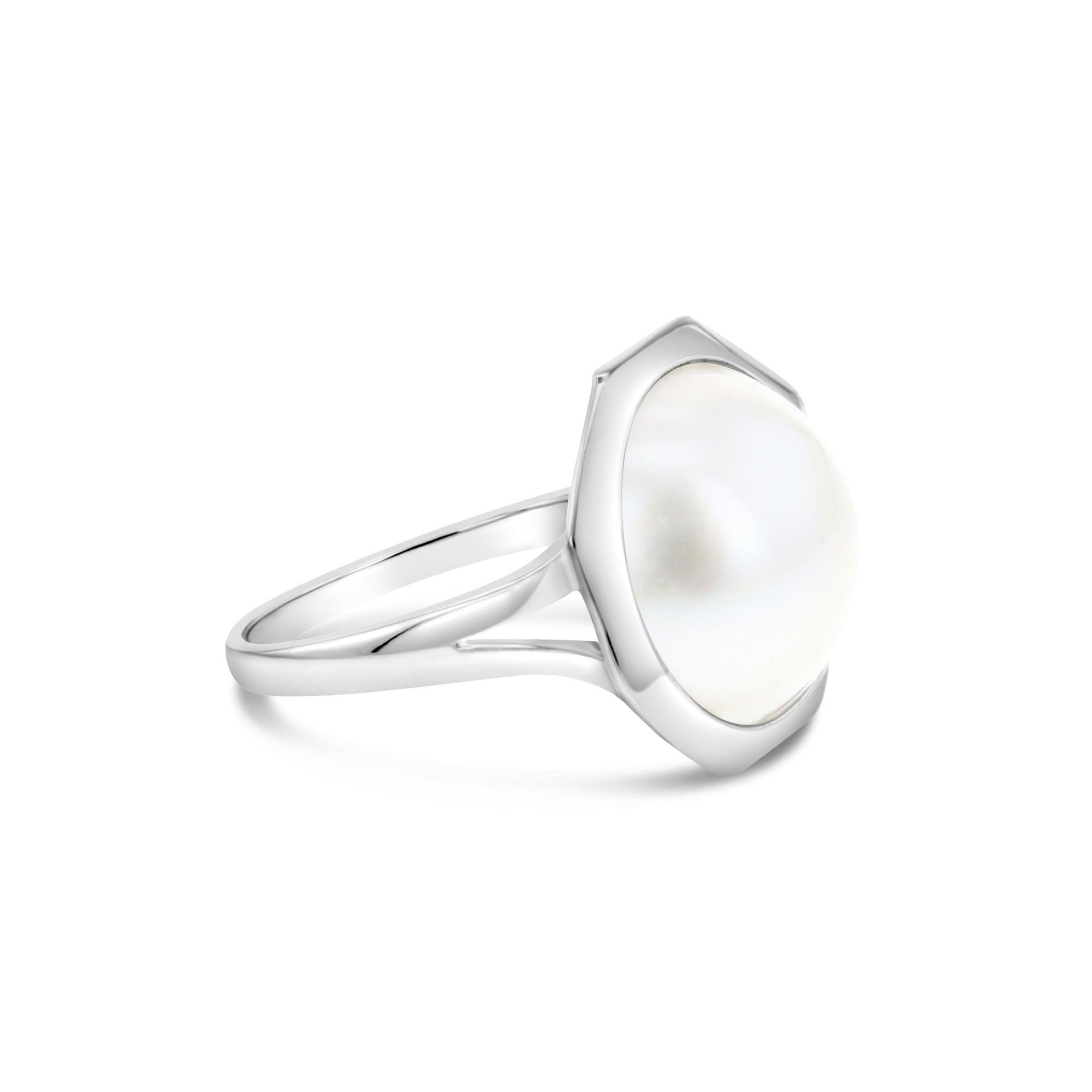 Octagon Cut 13MM Octagon Shaped Mabe Pearl Ring 14k White Gold For Sale