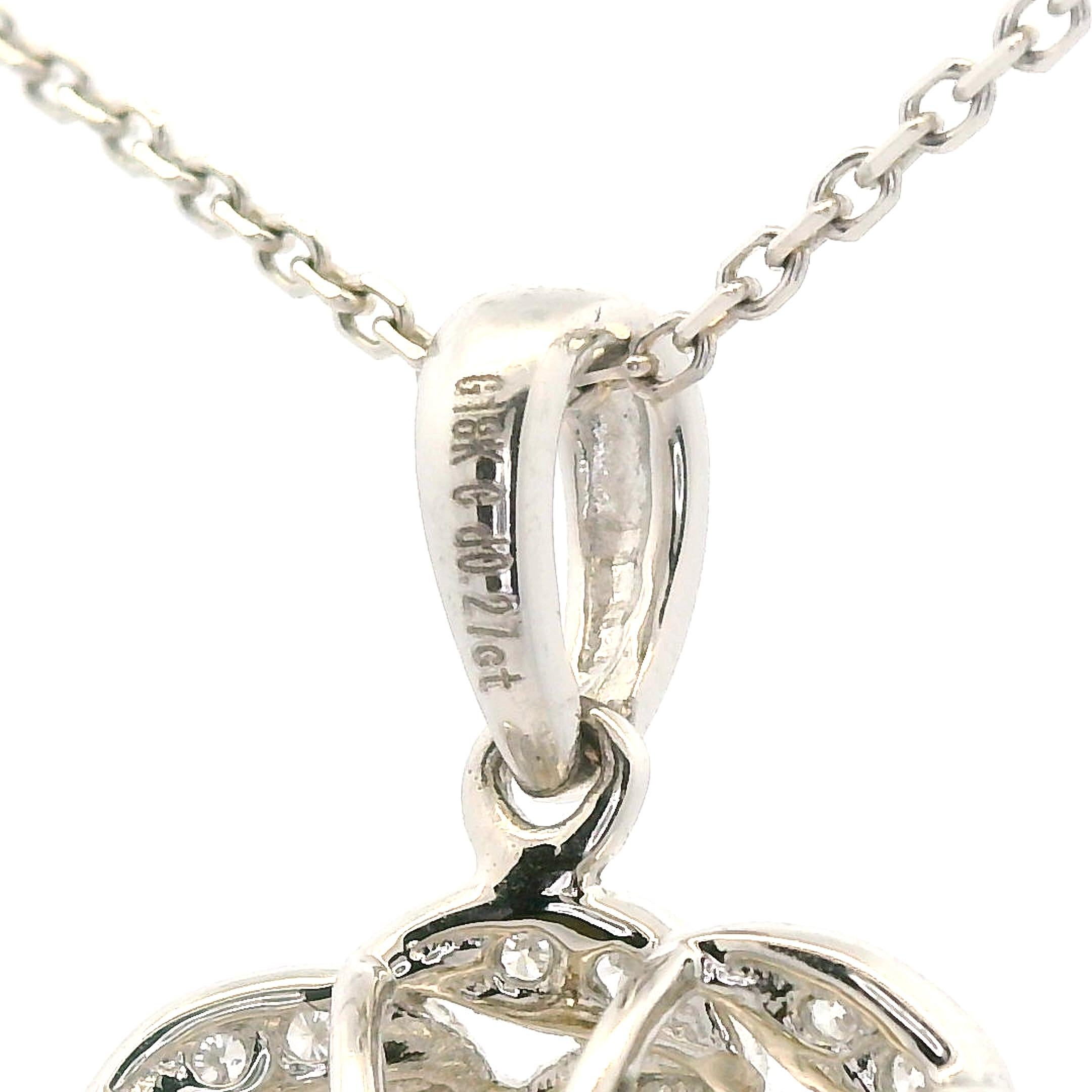 13mm South Sea Pearl Diamond Pendant in 18 Karat White Gold In New Condition For Sale In Hong Kong, HK