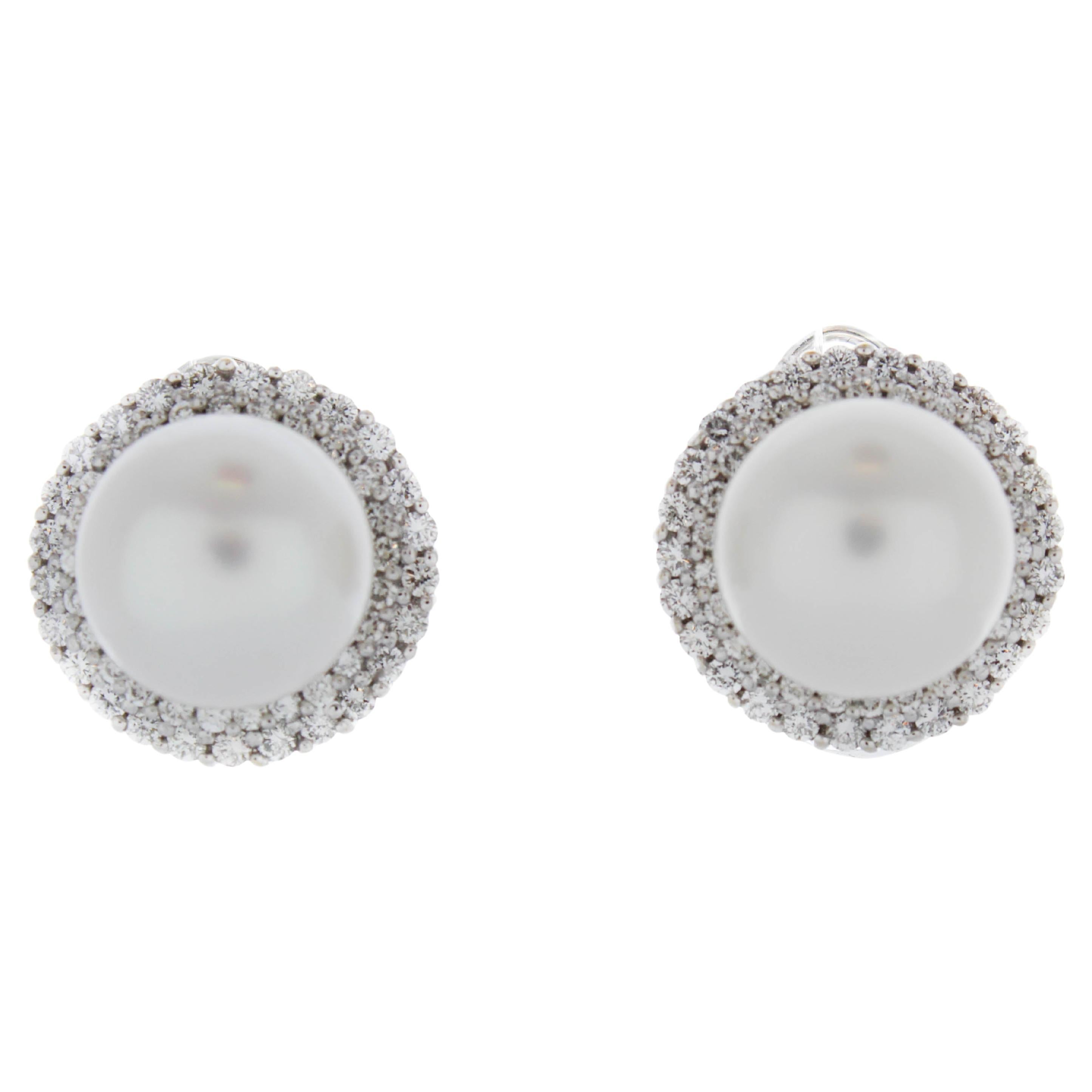 Pendientes de perlas del mar del Sur en oro blanco de 18 quilates