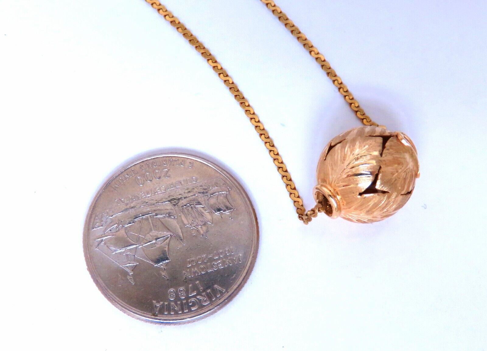 Collar de Oro Floral de 13mm Vintage 14kt en Nuevo estado para la venta en New York, NY