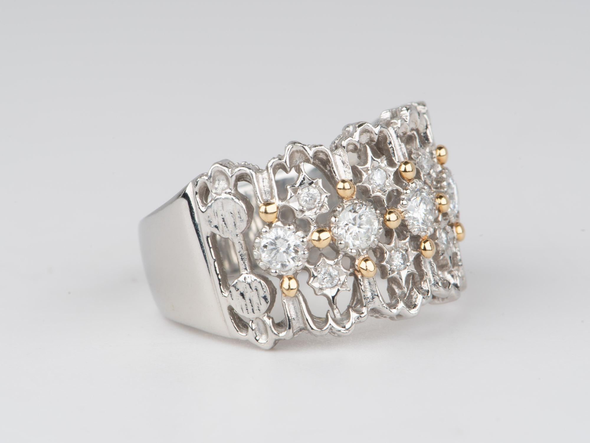 Fascia larga da 13 mm con diamanti dal design celestiale in oro 18 carati e platino a doppia tonalità V1110 In condizioni ottime in vendita a Osprey, FL