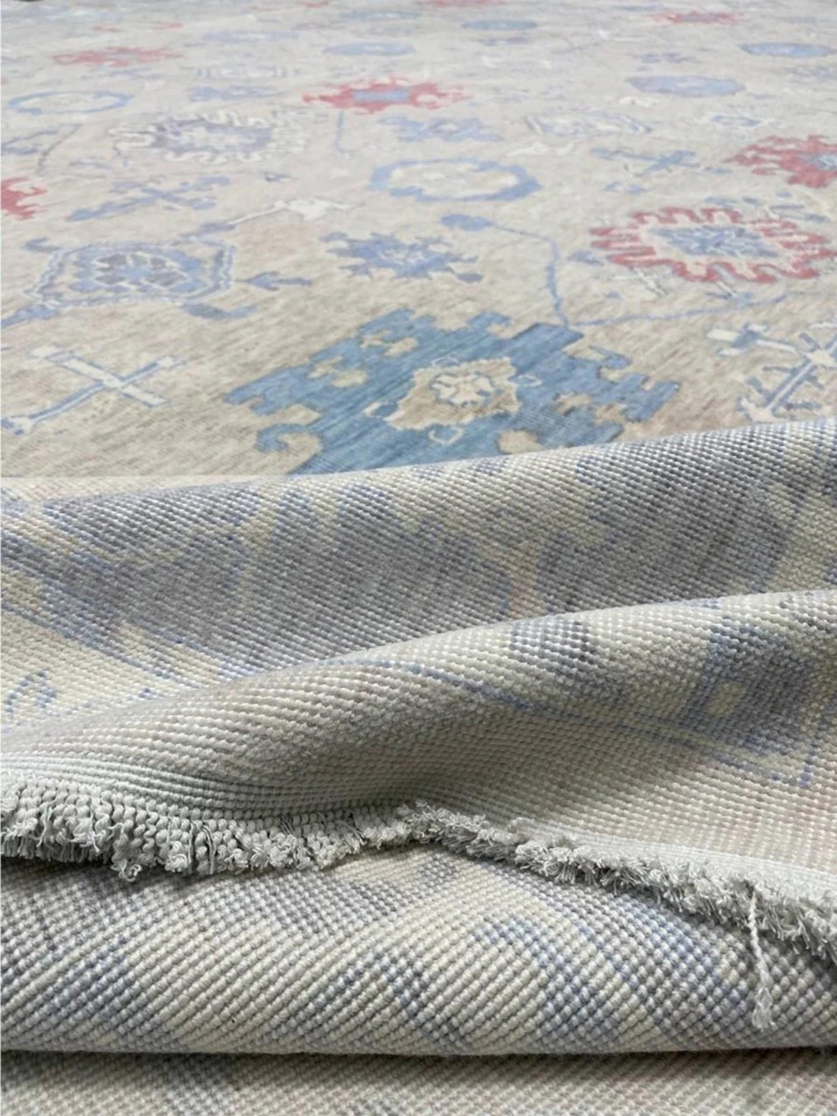 13x19 Tapis turc Oushak tissé à la main en vente 5