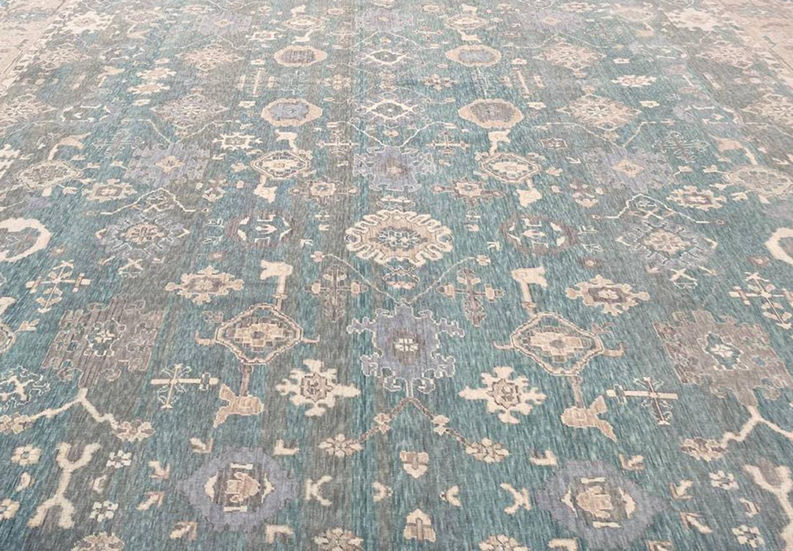 13x19 Türkischer Oushak-Teppich (Handgeknüpft) im Angebot