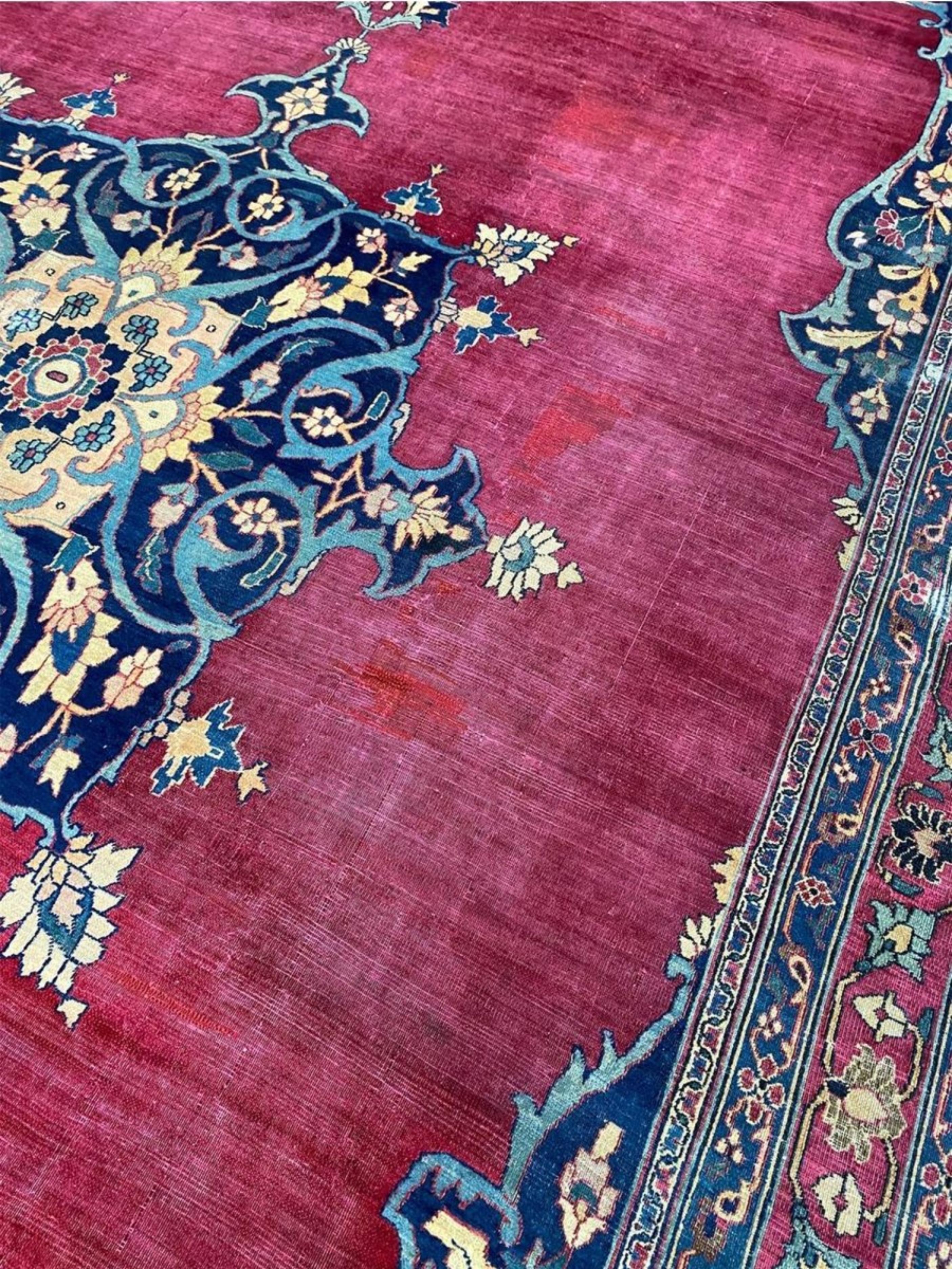 Laine 13x20 Antique Khorassan Area Rug en vente