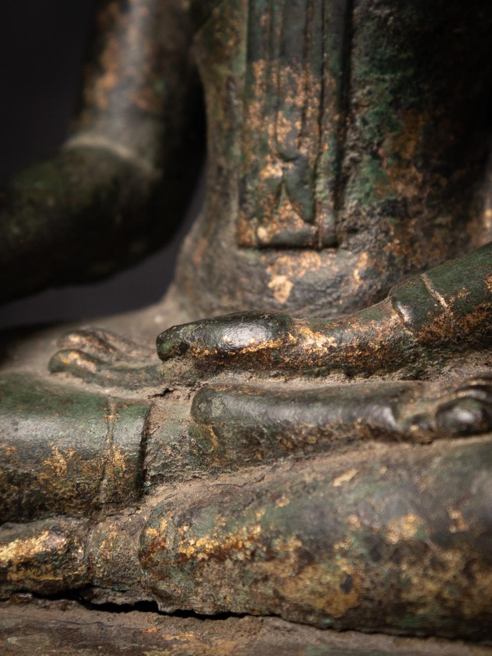14-15th century antique bronze Thai Buddha statue in Bhumisparsha Mudra 13