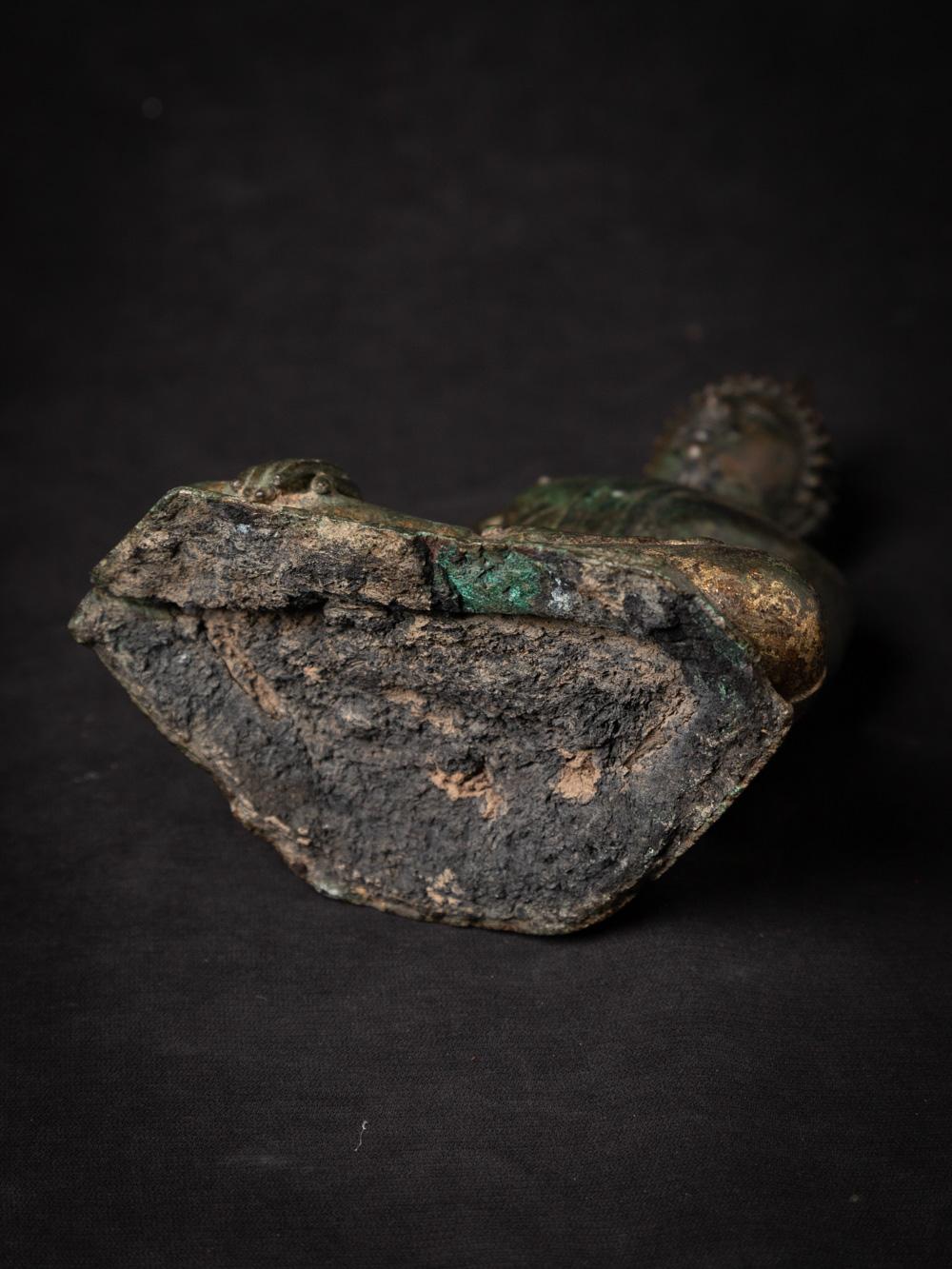 14-15th century antique bronze Thai Buddha statue in Bhumisparsha Mudra 15