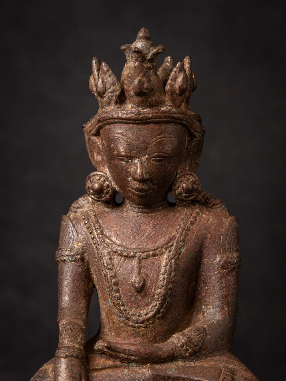 Speziale antike Arakan-Buddha-Statue aus Bronze aus Burma aus dem 14.-15. Jahrhundert (18. Jahrhundert und früher) im Angebot