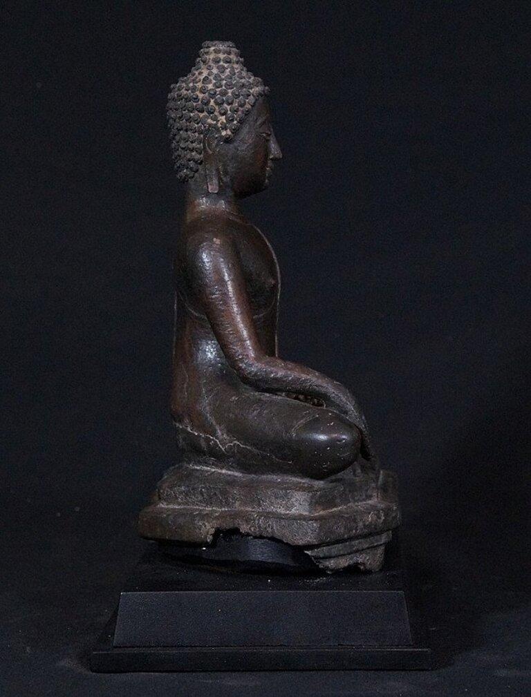 Bronze 14-15th century Thai Buddha from Thailand  Original Buddhas For Sale