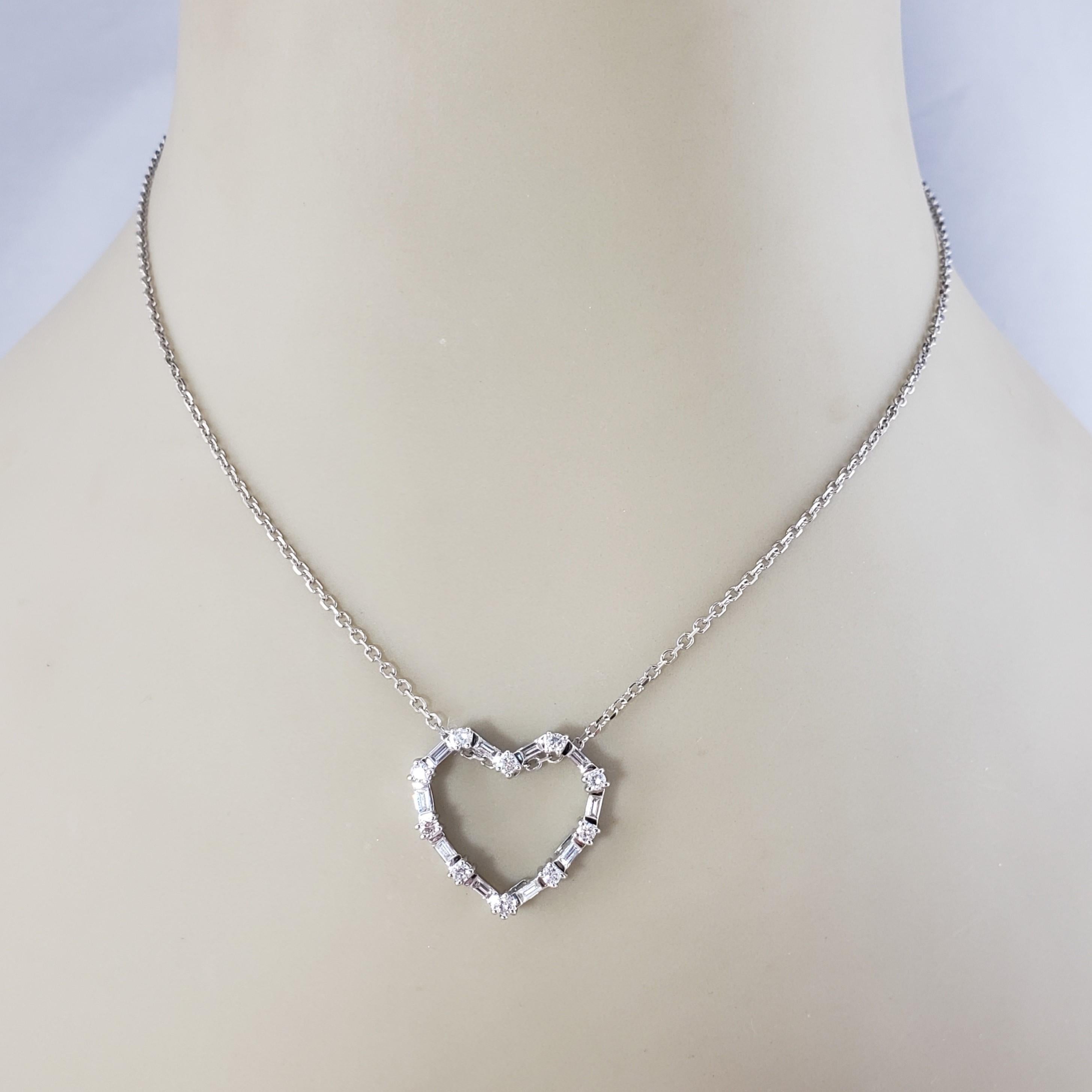  Collier pendentif cœur en or blanc 14/18 carats et diamants n° 15574 en vente 2