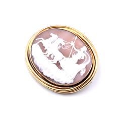 14/18 Karat Yellow Gold Chariot Cameo Pin