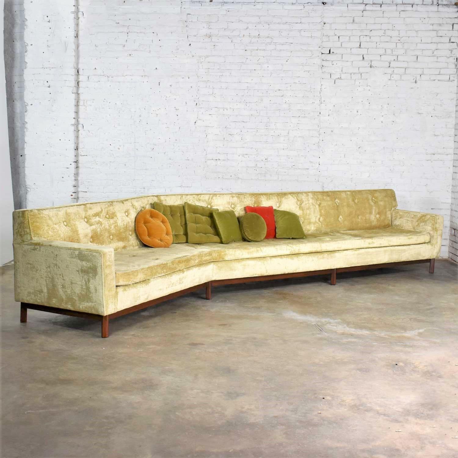 Angled Mid-Century Modern Green Velvet Sofa Style Dunbar by Edward Wormley 3