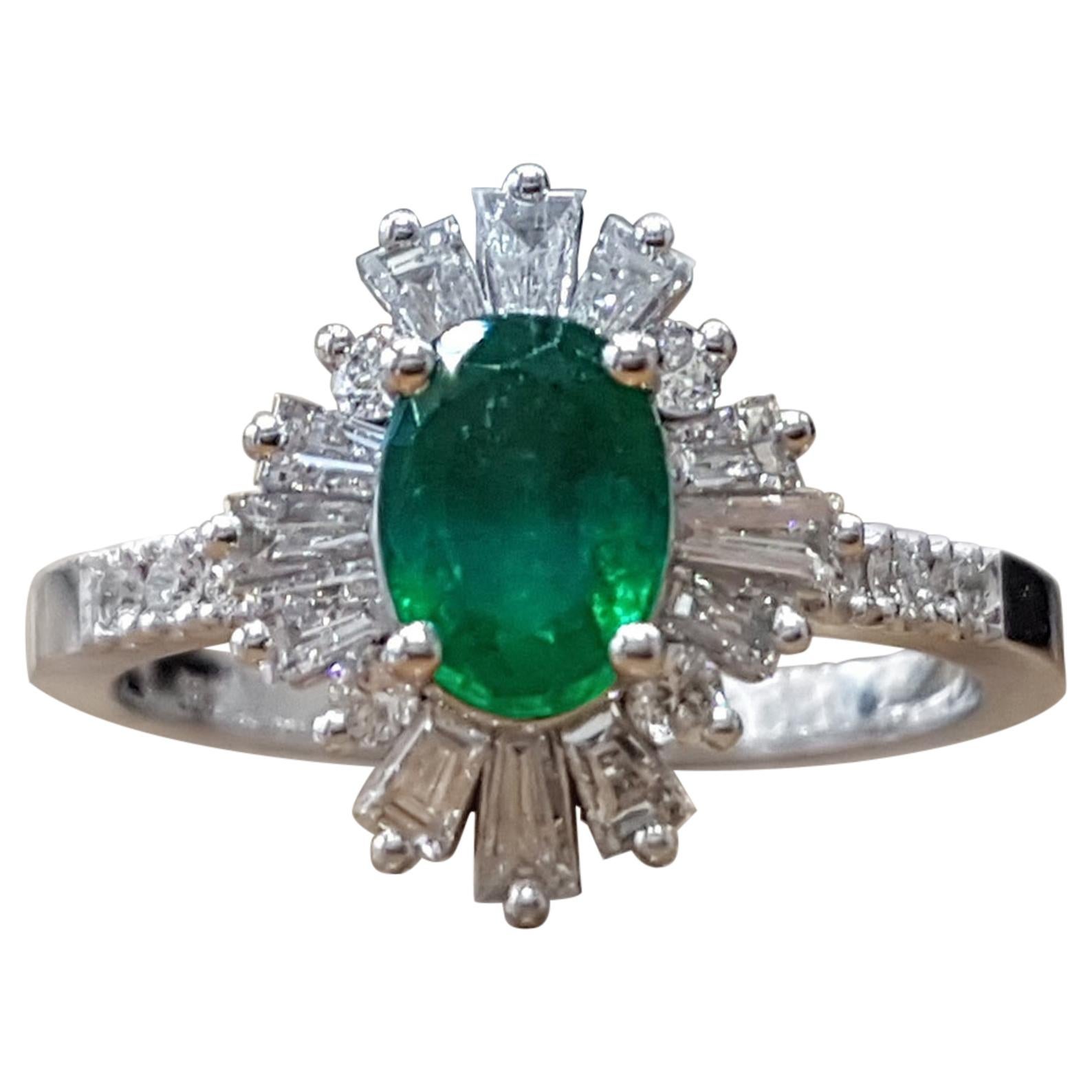 1.4 Carat 14 Karat Gold Oval Cut Green Emerald Gatsby Style Engagement Ring