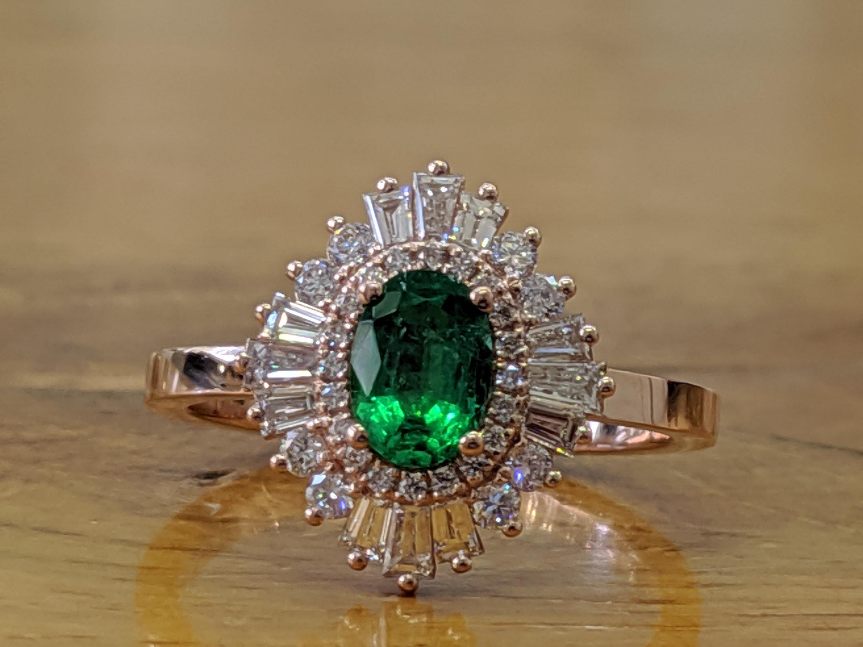 Art Deco 1.4 Carat 14 Karat Rose Gold Oval Cut Green Emerald Gatsby Style Engagement Ring
