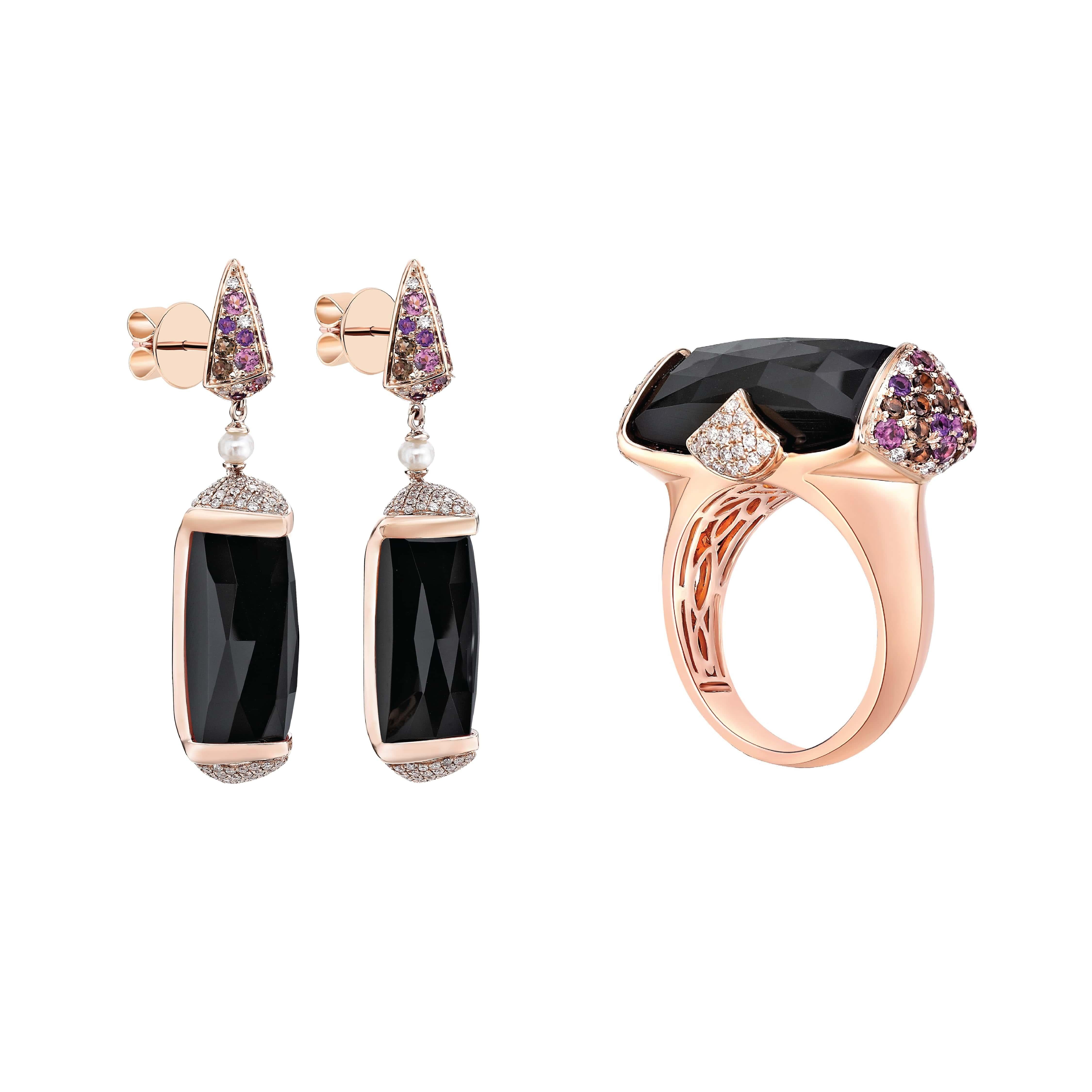 Contemporary 14 Carat Black Onyx Ring 18 Karat Rose Gold with Diamonds For Sale