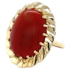 Statement-Cocktailring aus 14 Karat Gelbgold mit 14 Karat Karneol-Cabochon