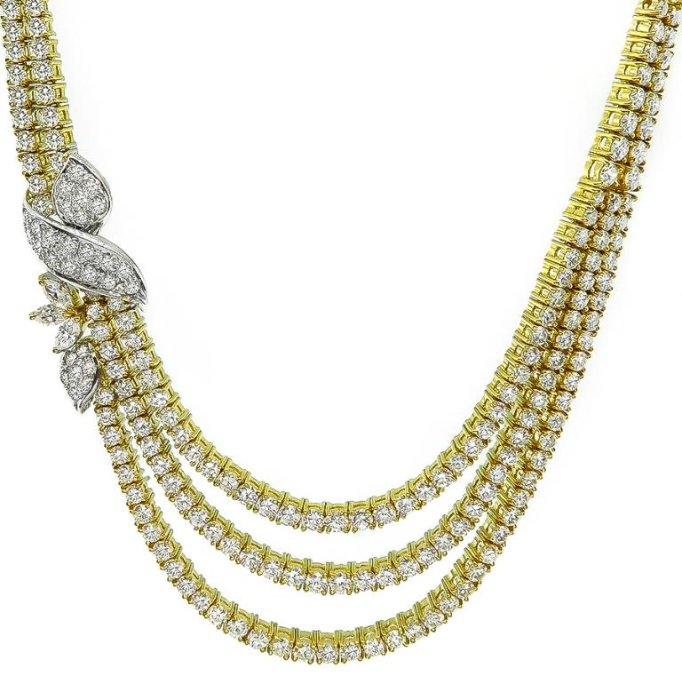 14 Carat Diamond Yellow Gold Necklace In Excellent Condition In New York, NY