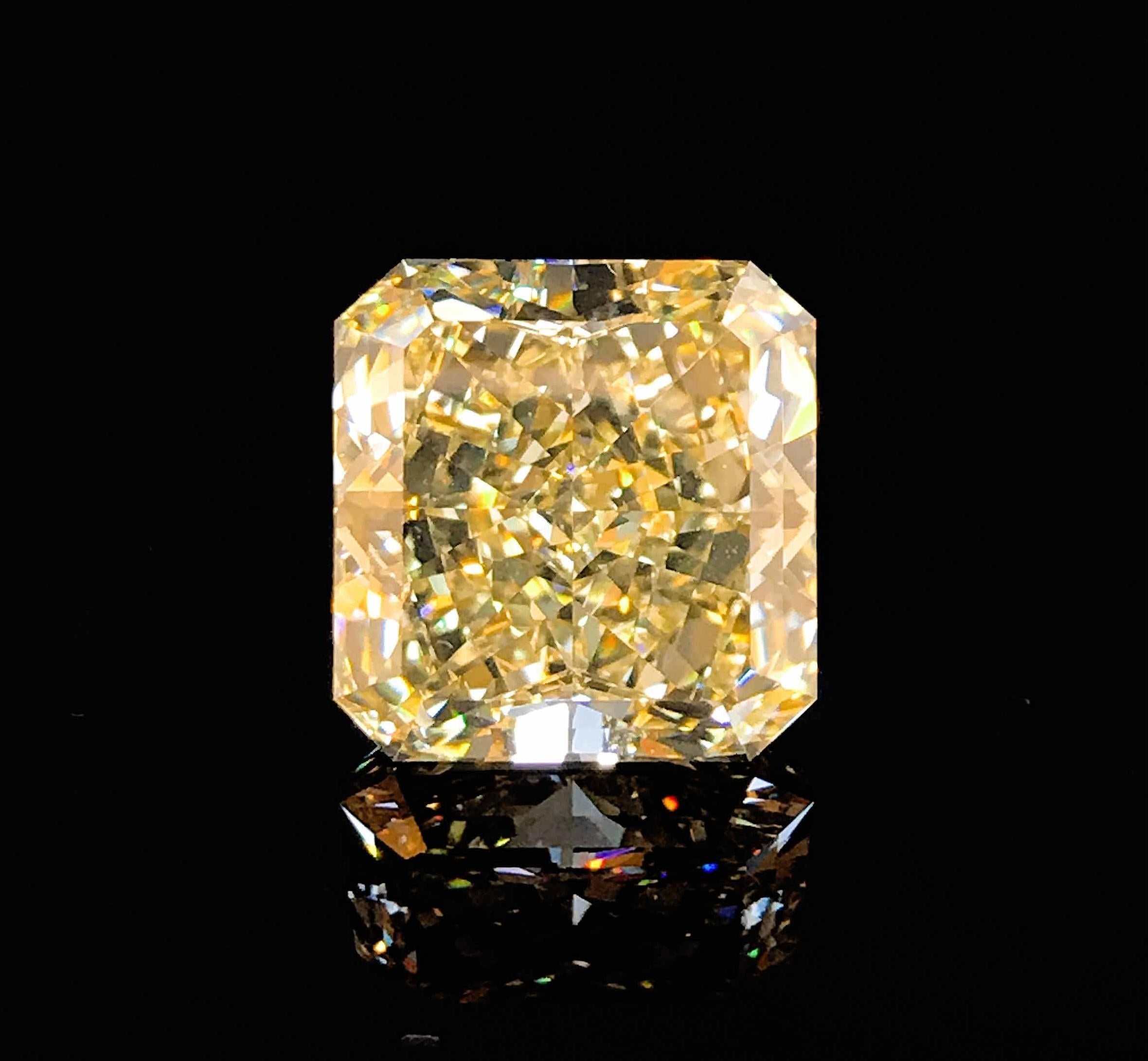 14 Karat Fancy Hellgelber Diamant-Verlobungsring, 18 Karat Weißgold Gia-Bericht im Zustand „Neu“ im Angebot in New York, NY