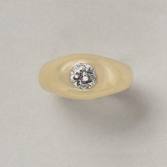 14 Carat Gold Ring with Diamond