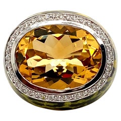 14 Carat Natural Oval-Cut Citrine and Diamond Gold Engagement Ring