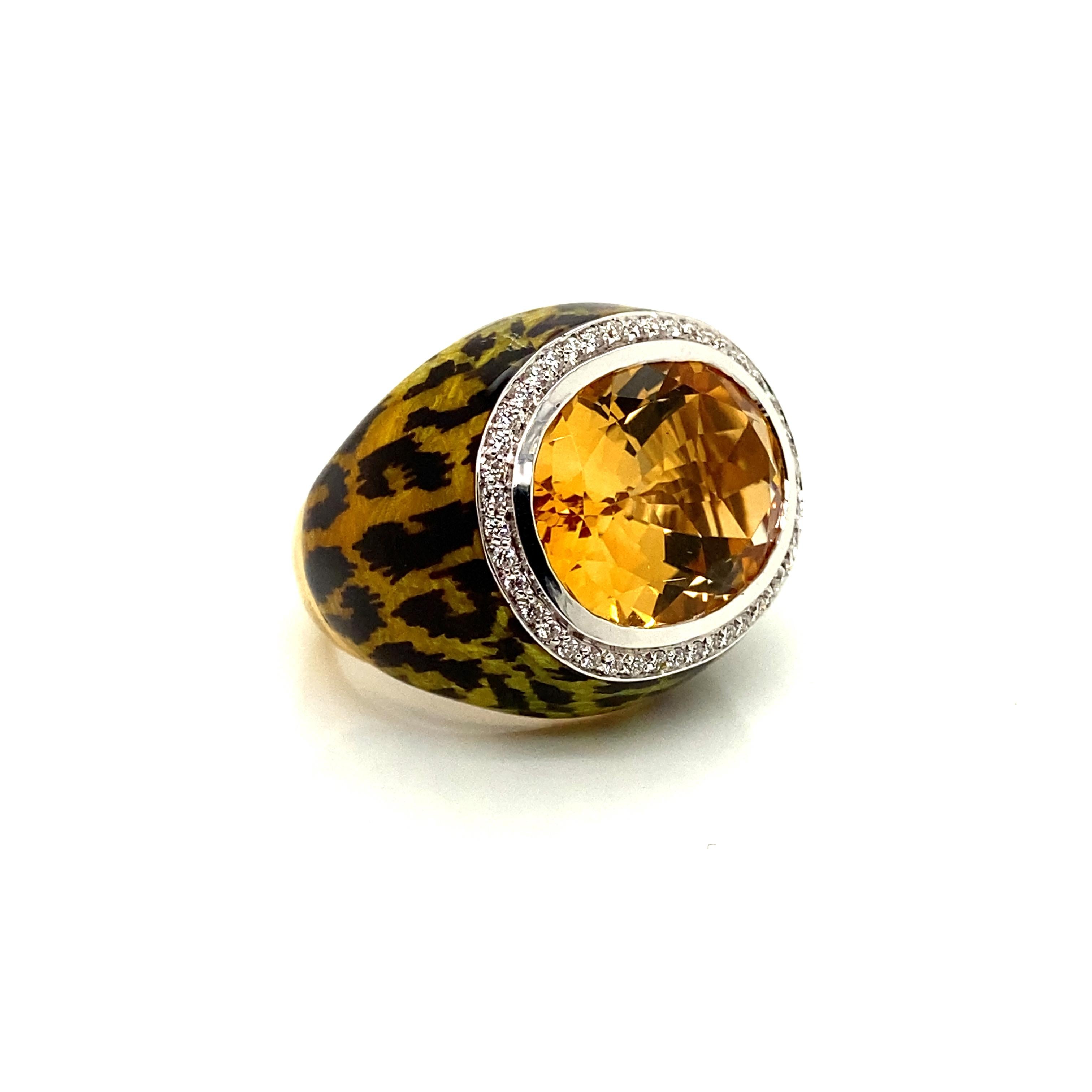14 Carat Natural Oval-Cut Citrine and Diamond Gold Engagement Ring For Sale