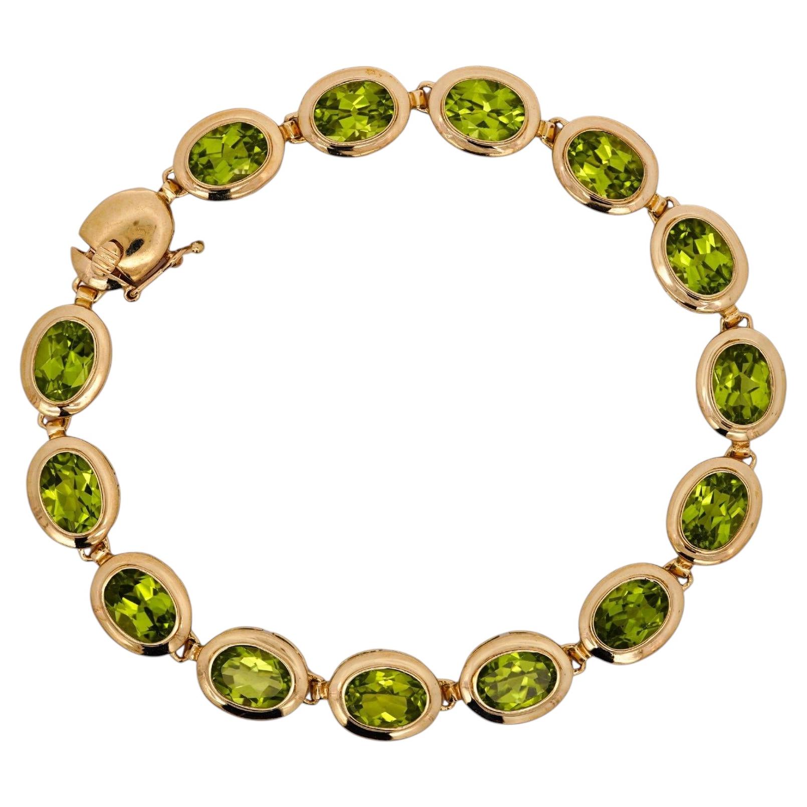 Pulsera de eslabones de oro de 14K con peridoto ovalado engastado en bisel de 14 quilates, 7"