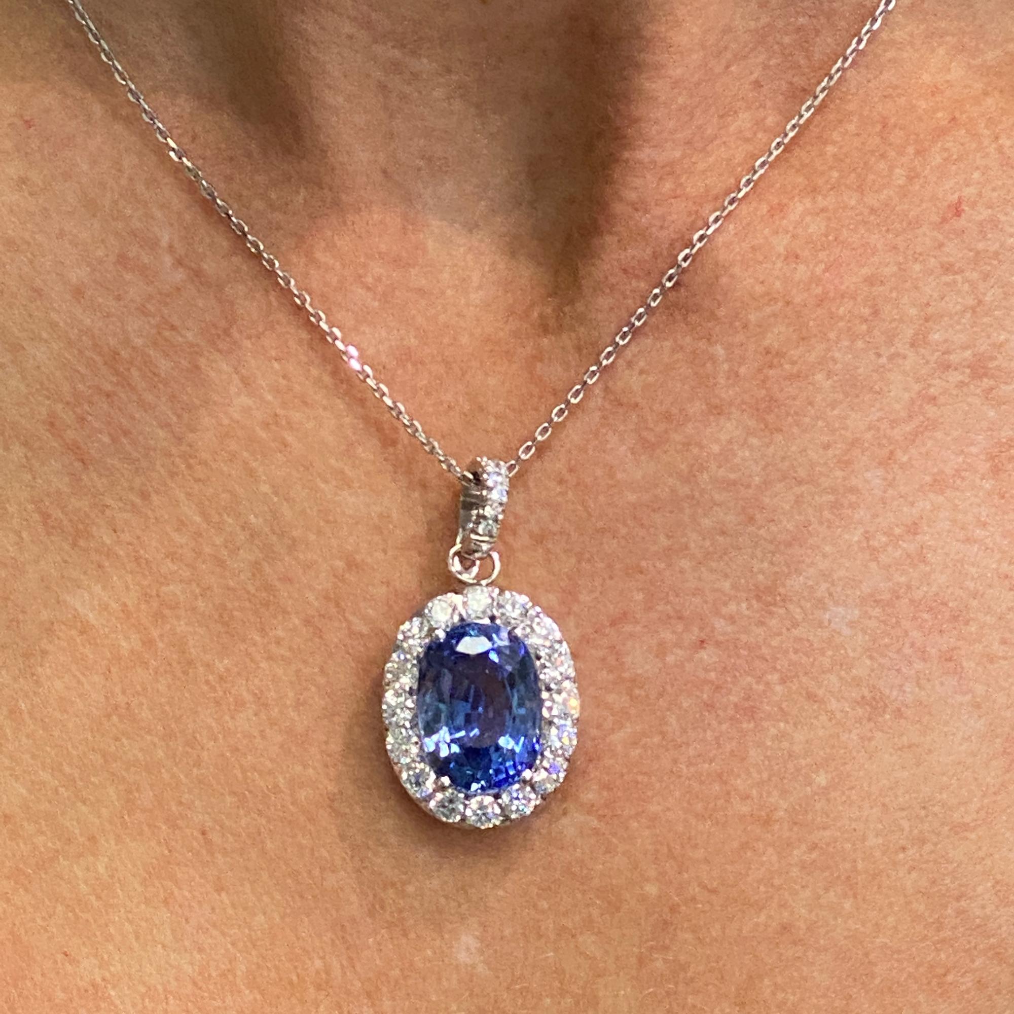 Modern 14 Carat Oval Ceylon No Heat Blue Sapphire Diamond Pendant Necklace AGL
