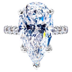 14 Carat Pear Shape Diamond Engagement Ring GIA Certified G VVS2